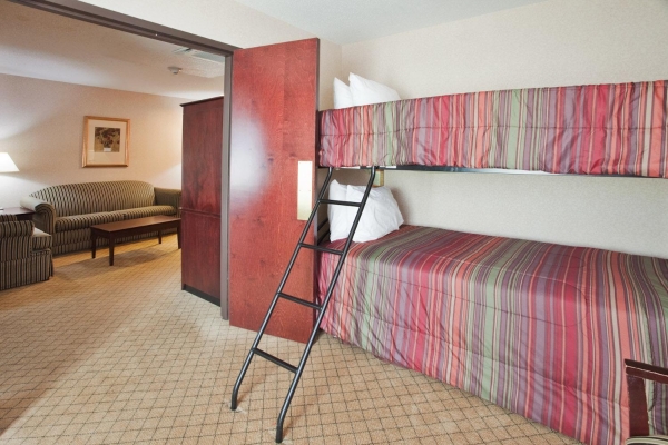Holiday Inn Express & Suites COOPERSTOWN (Cooperstown)